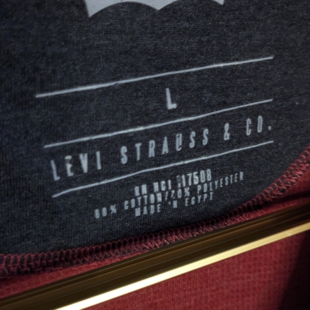 Levi's Large Brick Red Pullover Crew Neck Long Sleeve Shirt‎ - Picture 3 of 7